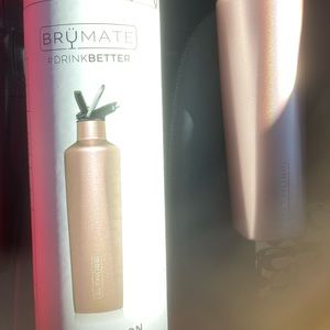 NEW in box Brumate bottle